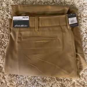 NWT Eddie Bauer 36x34 Flex Wrinkle-Resistant Sport Chinos Classic Fit